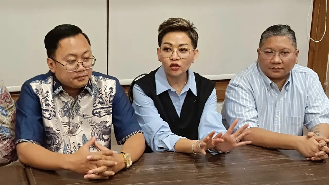 Kuasa hukum Ridwan Kamil Wenda Aluwi