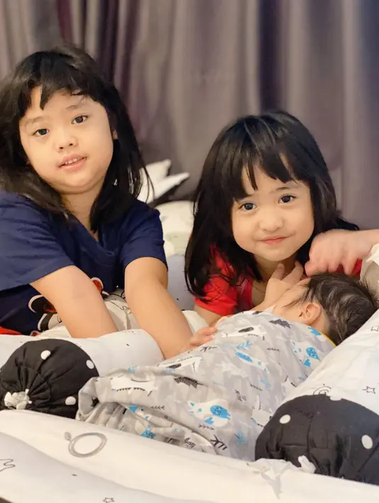 Oki Setiana Dewi (Instagram/okisetianadewi)