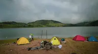 Camping di Danau Talang, Kabupaten Solok. (Liputan6.com/ Novia Harlina)