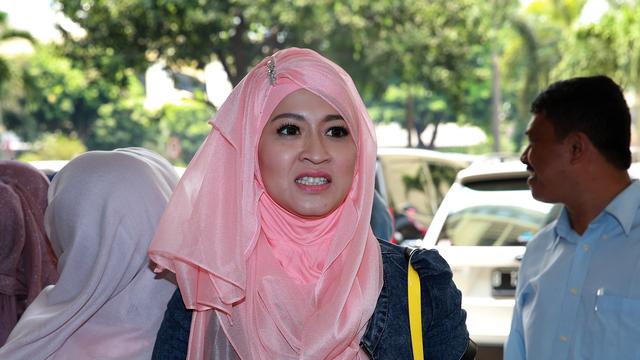 [Bintang] Okie Agustina