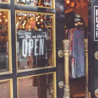 ShopeePay membagikan tips yang berguna bagi para pengusaha franchise. | ilustrasi: pexels.com/@belart84