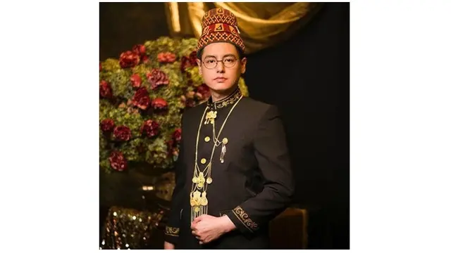 Foto Prewedding Cut Meyriska dan Roger Danuarta Dengan Pakaian Adat Aceh