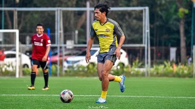 Bak Atlet Profesional, Ini Potret 7 Artis saat Bertanding Sepak Bola