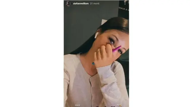Dikabarkan Pacaran, Ini 6 Potret Kebersamaan Stefan William dan Ria Andrews