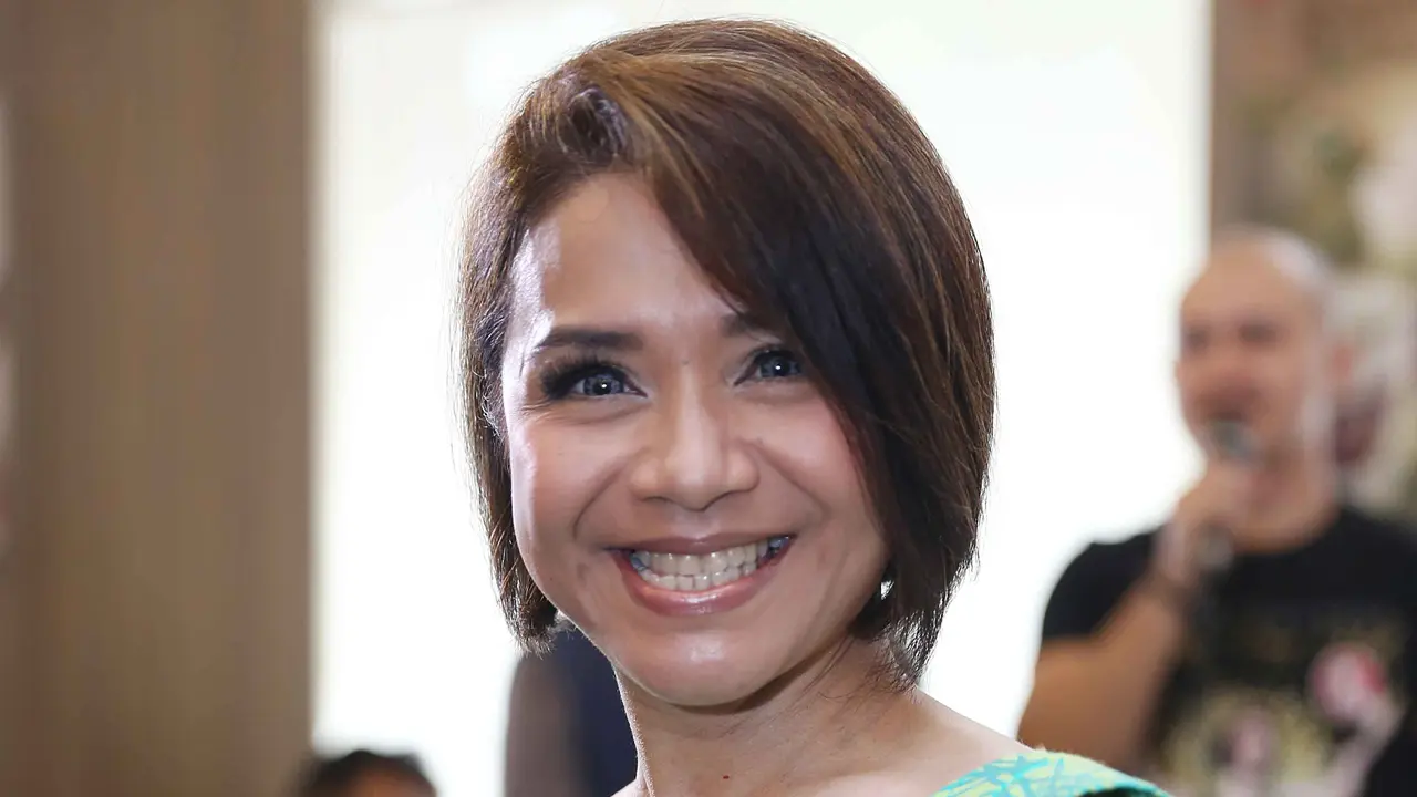 Ruth Sahanaya