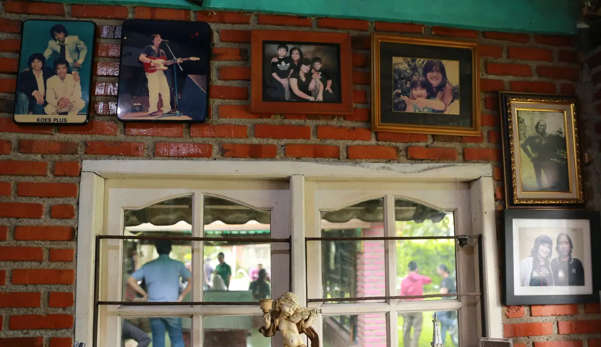 "Beliau pernah bilang beliau serahkan semua karyanya untuk bangsa. Iti karena rasa nasionalis beliau. Betapa ingin orangg bisa nikmati (karya) gak usah bayar," ujar Triawan Munaf. (Adrian Putra/Bintang.com)