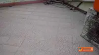 Warga Banjarnegara Juga Berselimut Abu Kelud