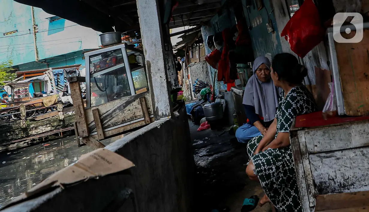 Penduduk yang tergolong miskin ekstrem memiliki karakteristik tinggal di hunian tak layak dengan luas lahan di bawah delapan meter persegi. (Liputan6.com/Angga Yuniar)