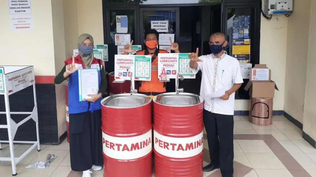 Pelumas Pertamina Sumbang Wastafel Hasil Daur Ulang Drum Bekas (Ist)