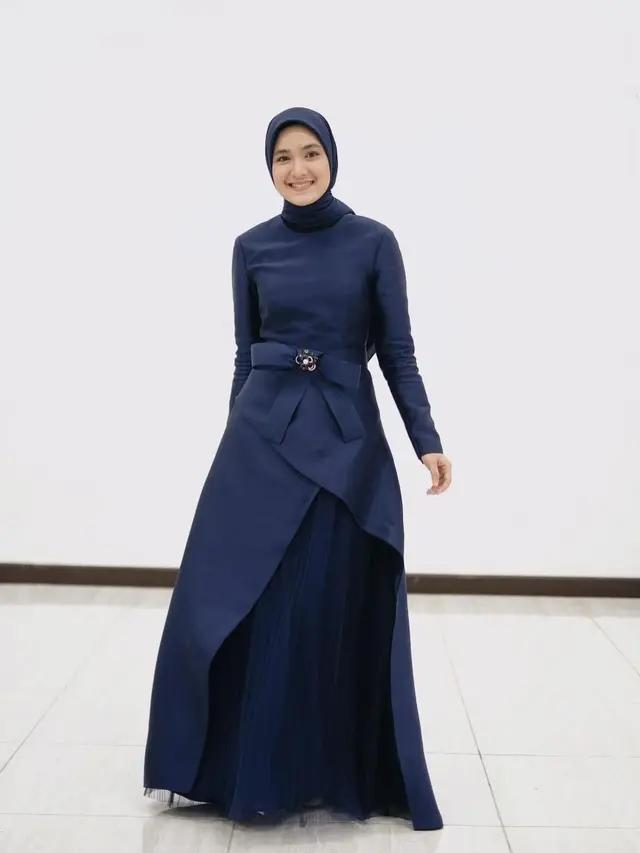 7 Seleb Ini Putuskan Mantap Berhijab Pada 2021, Banjir Pujian