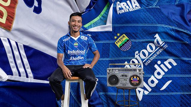 Jersey Persib untuk Musim 2023/2024