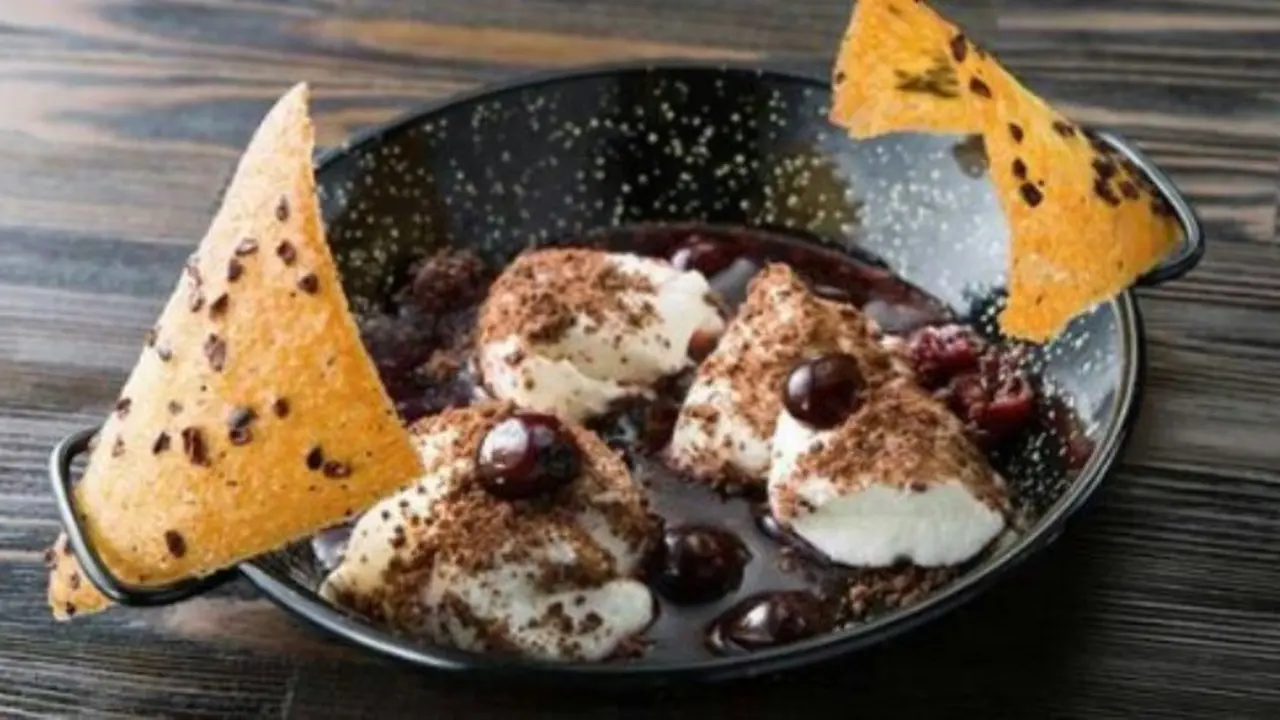 Nikmatnya Sajian Panna Cotta Cocoa untuk Hari Raya