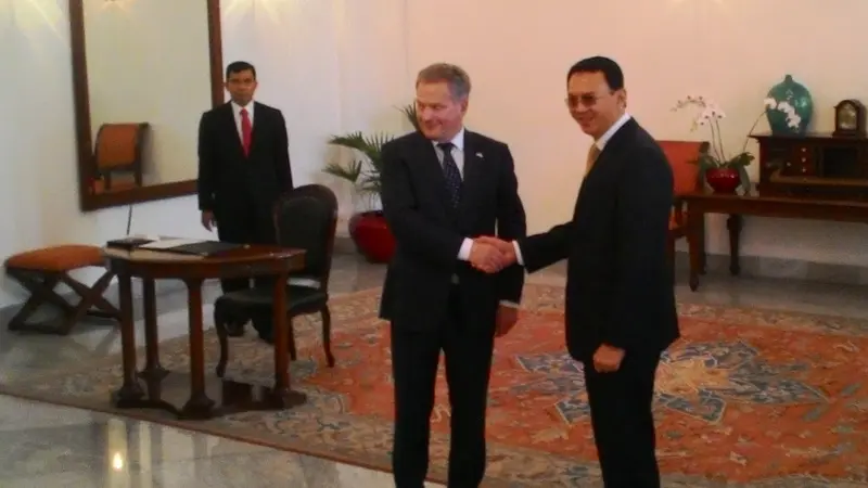 20151104-pertemuan-jakarta-ahok finlandia