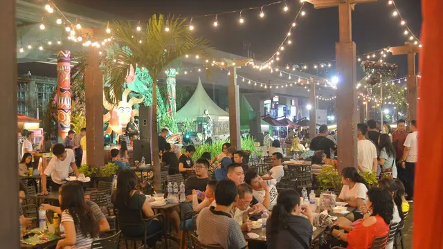 [Bintang] Jakarta Fashion and Food Festival 2018