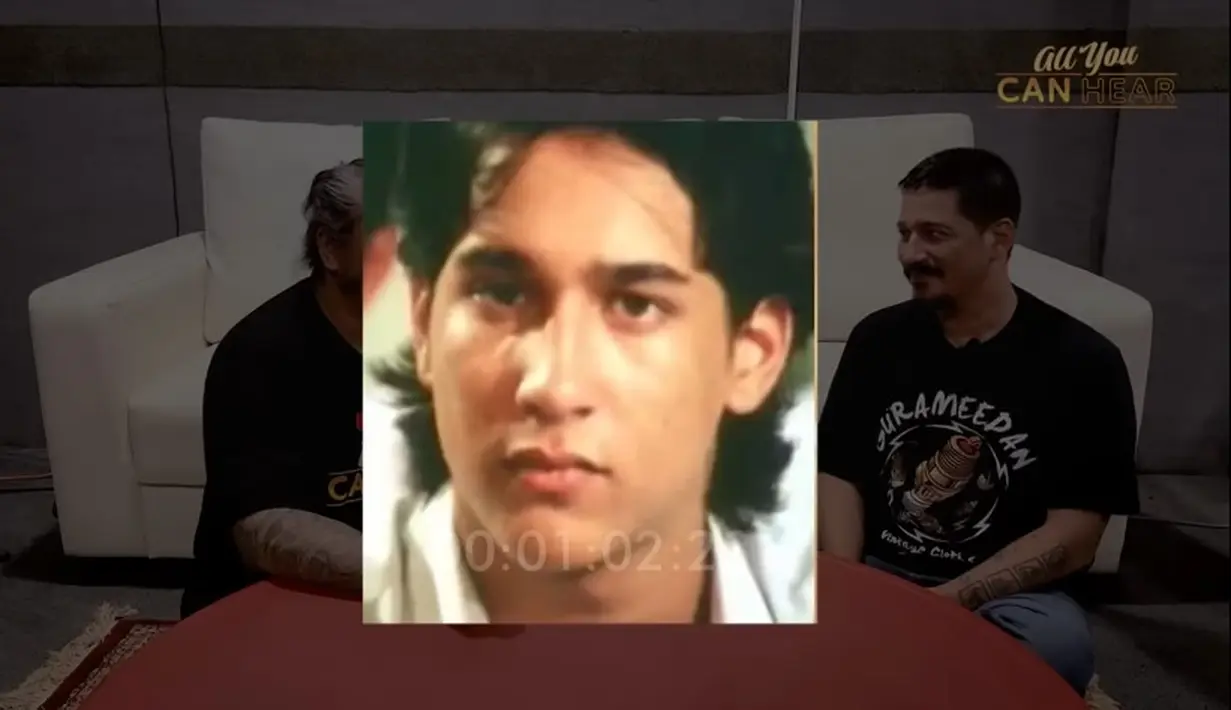 Mulai serius menekuni kariernya sejak tahun 1991 lewat film Sekretaris. Sebelumnya, ia juga pernah menjadi model majalah dan dibayar Rp 50 ribu. Hal itu diungkapkan dalam obrolannya dengan Ferdy Element. [Youtube/Ferdy ELEMENT]