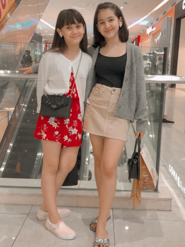 Bak Anak Kembar Ini 6 Potret Kompak Sandrinna Dan Richelle Hot Liputan6 Com
