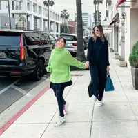 Nia Ramadhani dan Mikhayla (Instagram/ramadhaniabakrie)