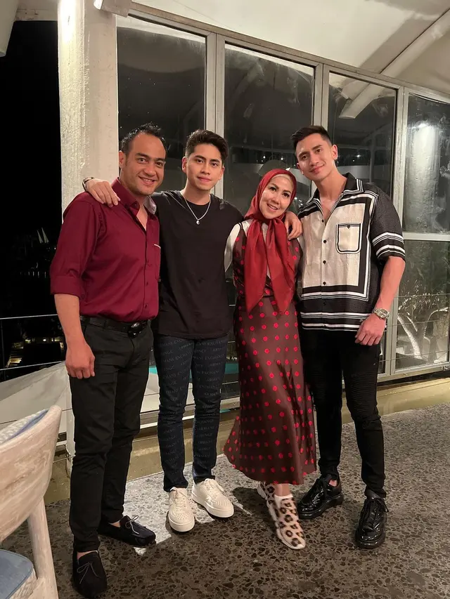 Pertemuan Verrell Bramasta dan Ferry Irawan