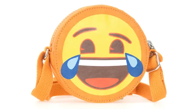Kipling x Emoji, Tas Berdesain Ceria yang Mampu Mewarnai Hari Anda