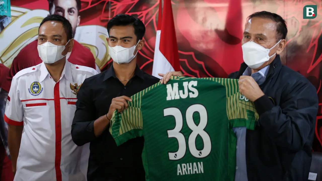 Foto: Siap Berlaga di Jepang, Pratama Arhan Pamer Pakai Kaos Tokyo Verdy