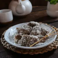 Ilustrasi ongol-ongol./Copyright shutterstock.com/id/g/galuhtati