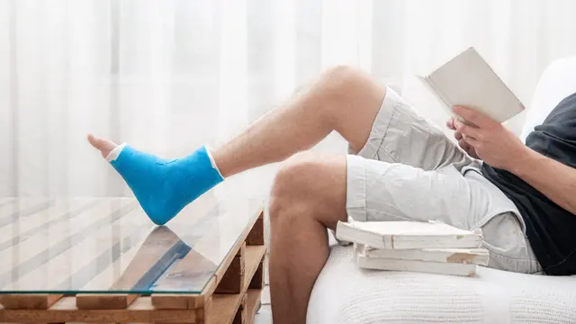 pertolongan pertama kaki terkilir