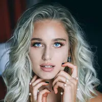 Ilustrasi kecantikan. Sumber foto: unsplash.com/Jacob Pustome.