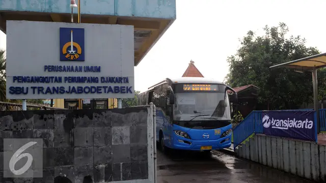20160606- Transjakarta Hadirkan Rute Baru Pengganti APTB-Ciputat- Helmi Afandi