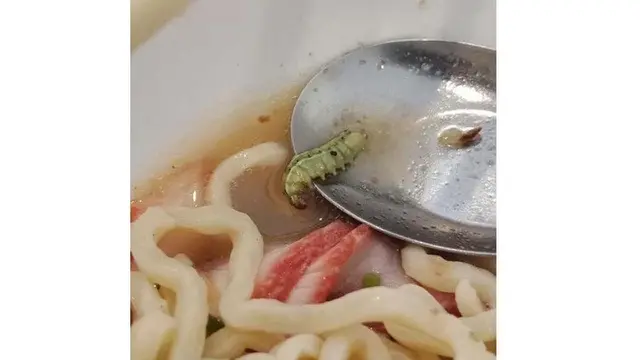 10 Momen Apes Waktu Beli Makanan Ini Bikin Ngelus Dada