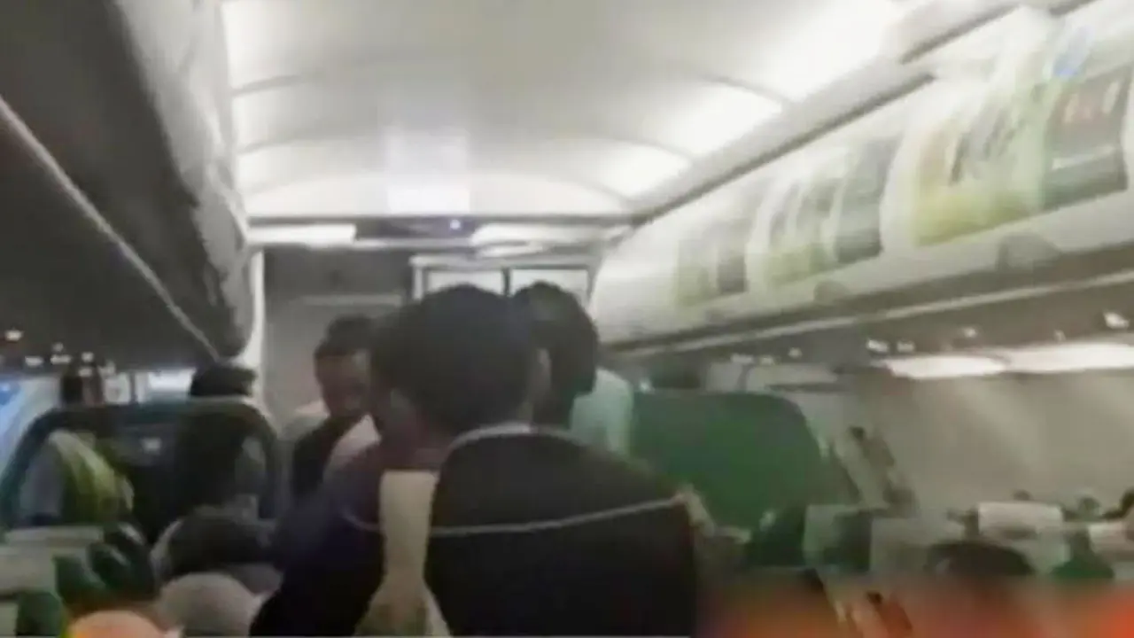 VIDEO: Diduga Mabuk, Penumpang Citilink Minta Pilot Diganti