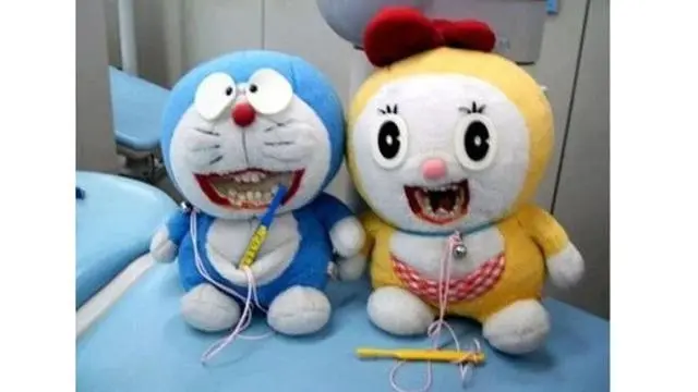 6 Bentuk Boneka Doraemon Ini Nyeleneh, Absurd Banget