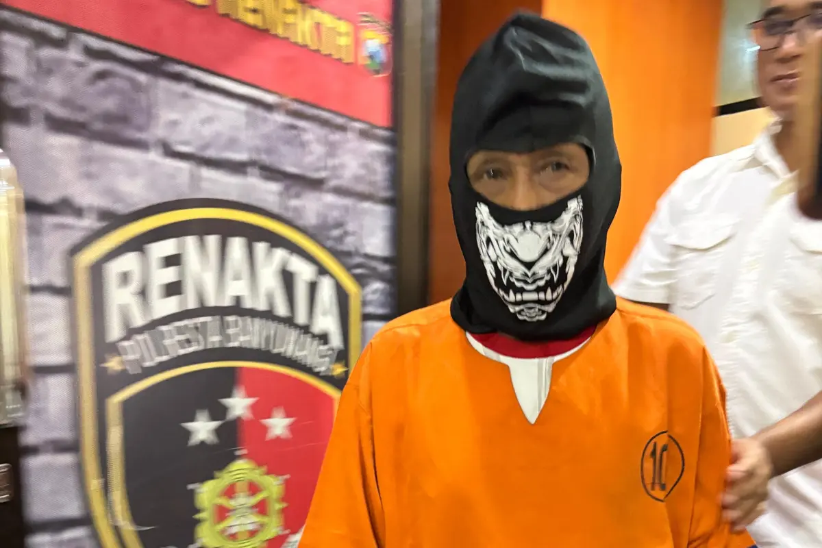 R warga Kalibaru Manis, Banyuwangi diperiksa polisi diduga ruda paksa anak SD (Istimewa)