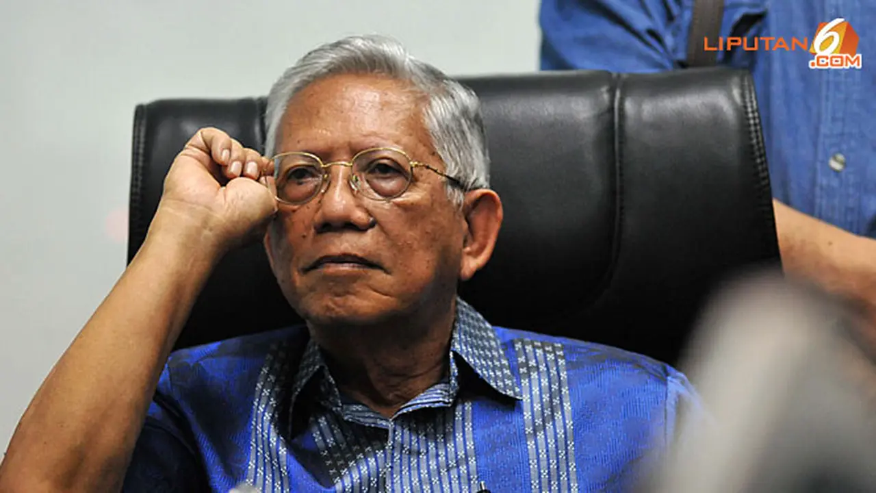 subur-budhi-dijemput-131021b.jpg