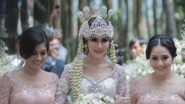 Bukan Hanya Syahnaz Sadiqah, Nisya Ahmad dan Nagita Slavina Pun Cantik dengan Makeup Flawless