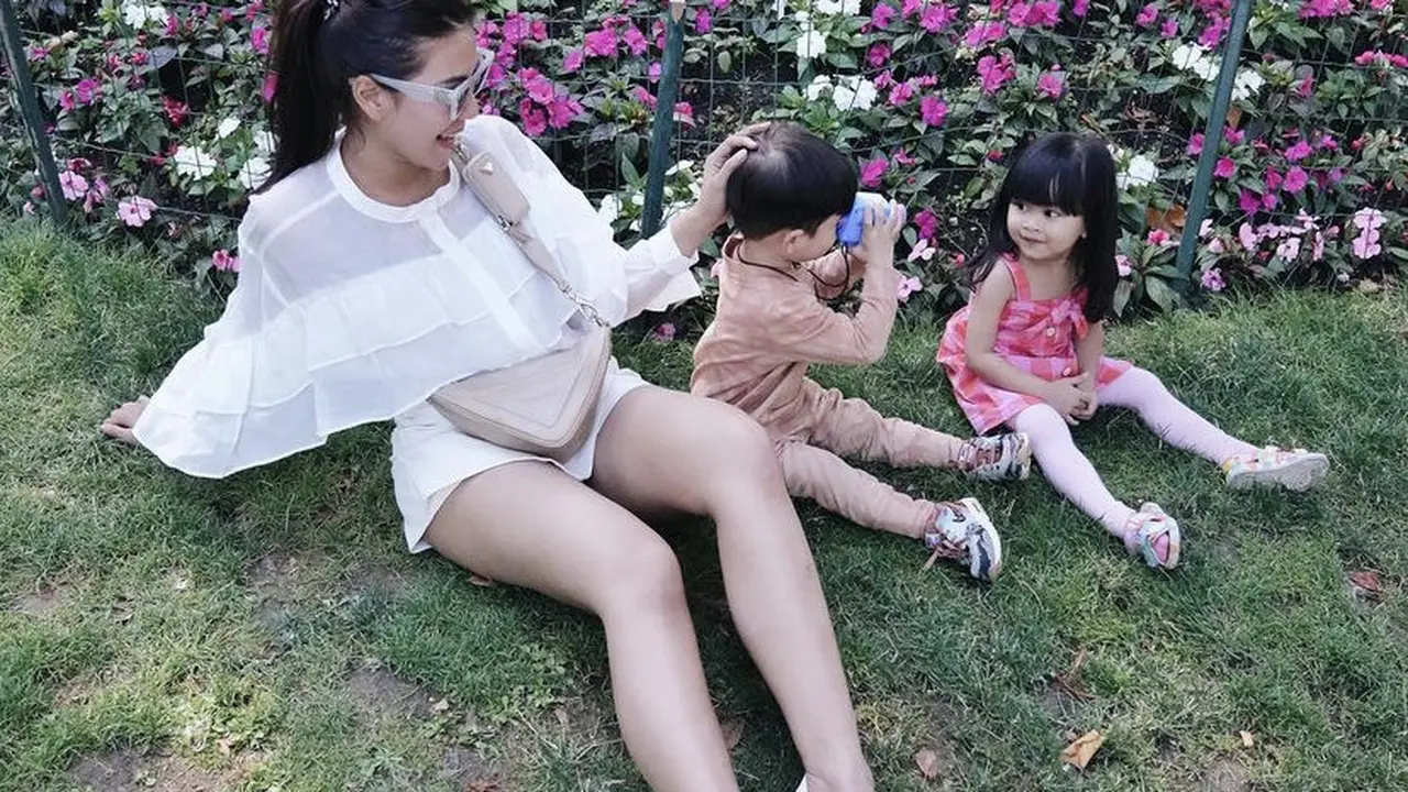 Syahnaz Sadiqah
