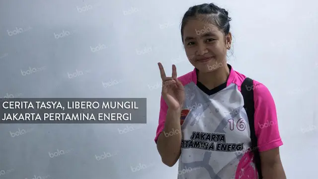 Wahida Muntaza atau yang akrab dipanggil Tasya berbagi cerita tentang jadi yang terpendek dan termuda di Proliga 2016.