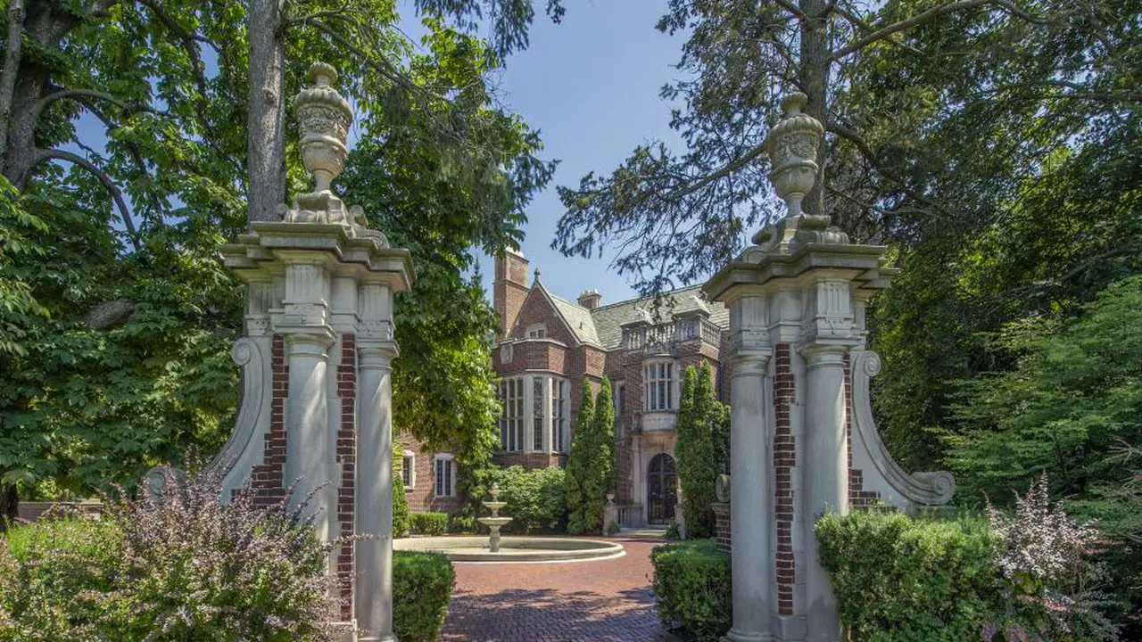 Schweppe Mansion 1. (Foto: toptenrealestatedeals.com)