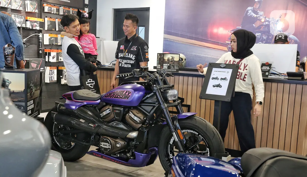 Perkembangan pasar motor besar di Indonesia didorong berbagai tren baru dalam hal desain, teknologi, dan permintaan konsumen yang semakin beragam. (Liputan6.com/Angga Yuniar)