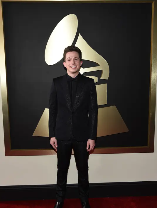 Selepas beredarnya kabar kedekatan Justin Bieber dengan Hailey Bladwin, rupanya Selena Gomez tengah dekat dengan Charlie Puth. (AFP/Bintang.com)