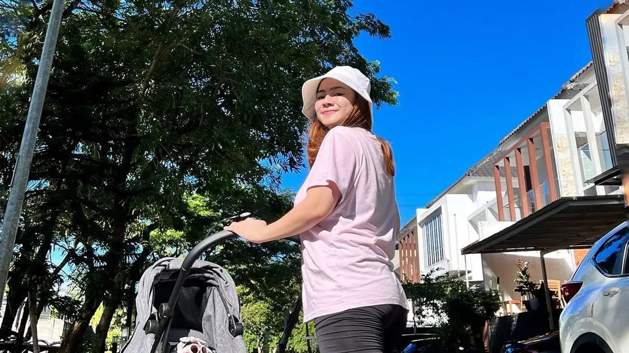 Felicya Angelista Makin Langsing Usai Melahirkan, Ini 6 Potretnya Jalani Diet