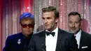Wajar saja jika David Beckham meraih penghargaan Sexiest Man Alive dan Hot Daddy versi majalah People. Tak khayal jika dirinya kerap di idolakan oleh kaum wanita. (AFP/Bintang.com)