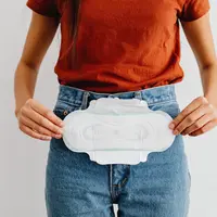 PT Uni-charm berinovasi meluncurkan pembalut berbahan dasar ampas tebu sebagai upaya mengurangi penggunaan plastik berbahan dasar minyak bumi. Sudah coba? [Foto: Pexels/Karolina Grabowska].