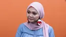 "Jadi gini, kalau saya jawab pertanyaan di media ke orang banyak, saya punya mantan ada keluarganya juga," kata Rina Nose. (Deki Prayoga/Bintang.com)