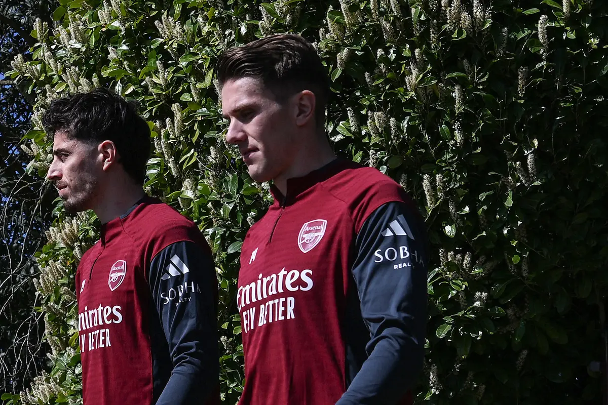 Foto: Metode Latihan Nyentrik Arsenal Gunakan Pulpen Jelang Laga Melawan Sporting CP di Liga Champions