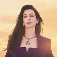 Anne Hathaway (Instagram/annehathaway)