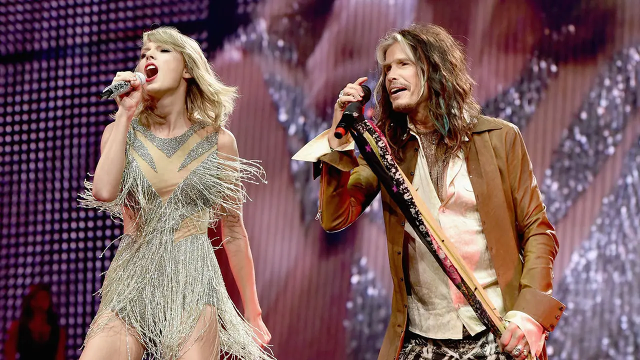 [Bintang] Taylor Swift & Steven Tyler