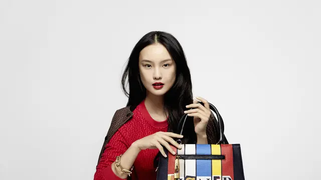 Inspirasi Dadaisme dalam Koleksi Tas Kolektif Terbaru