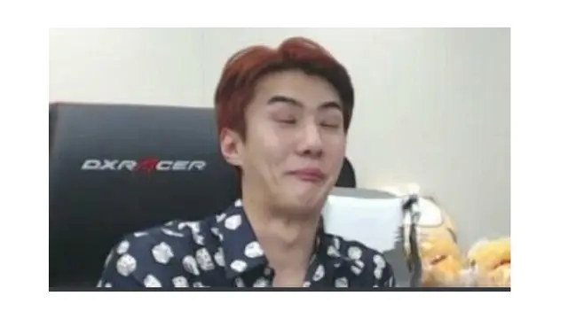 Ekspresi Lucu Sehun EXO yang Bikin Gemes