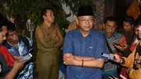 Bupati Malang, Rendra Kresna usai penggeledahan KPK di Pendopo Kabupaten Malang (Liputan6.com/Zainul Arifin)