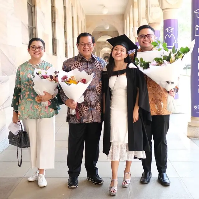 Hanifa Fadhila Pramana, Anak Bungsu Pramono Anung (Instagram/@dhilapramana)